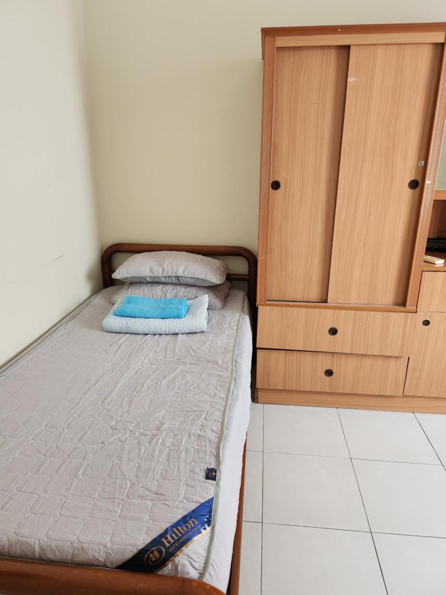 Ct Seraya Homestay  Canglun Luaran gambar